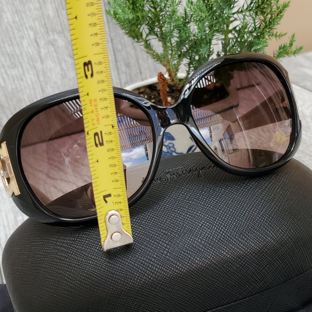 Salvatore ferragamo oversized sunglasses - Picture 5 of 8